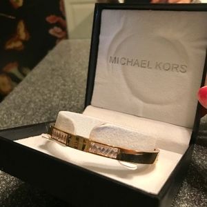 Mickael Kors Bangle Crystal Bracelet